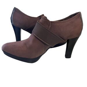 Brown Faux Suede Heeled Booties size 6